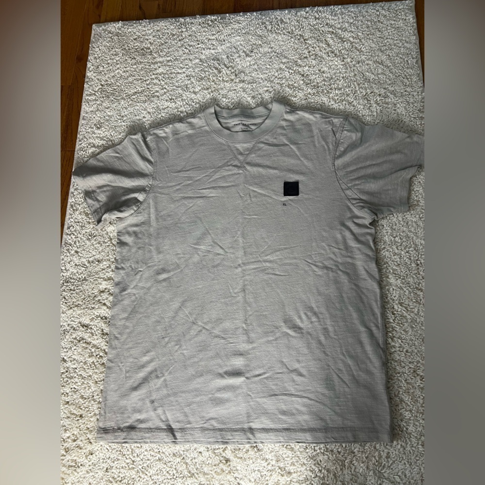 Men's XL American Eagle Gray Shirt NWT